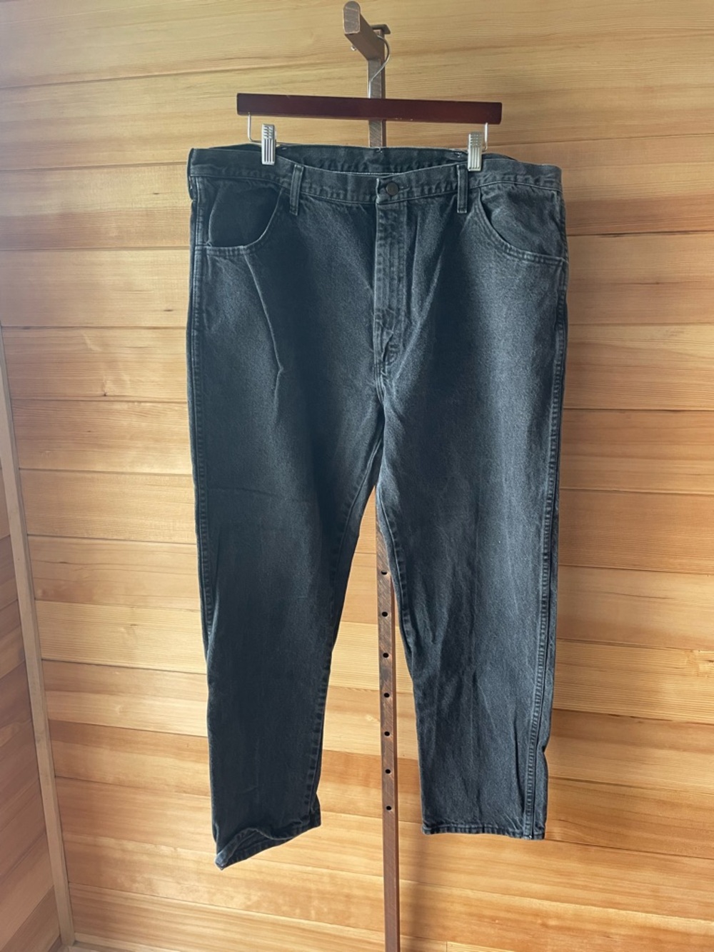 Vintage Rustler by Wrangler Men’s Straight Jeans Faded Black 42x30